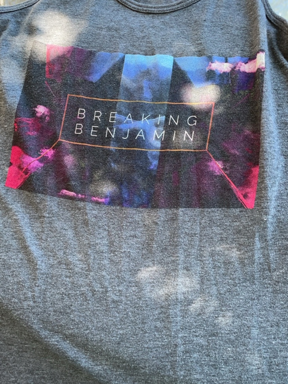 Source Unknown Gray Tank Top with Multicolor Breaking Benjamin Graphic